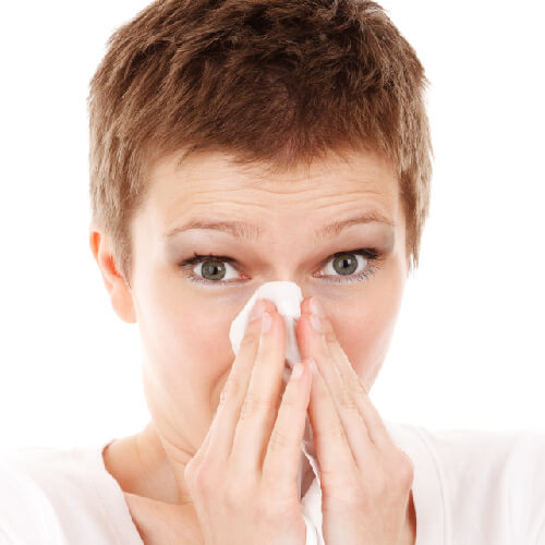 Przeziębienie czy grypa – jak je odróżnić i jak leczyć?